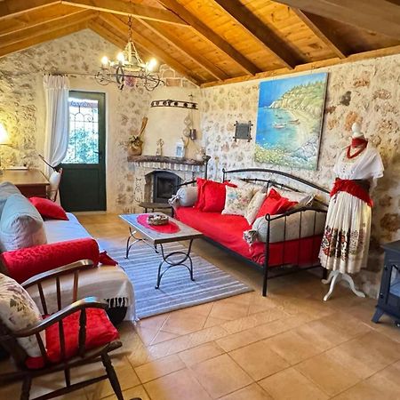 Вилла House Dobrila Игране Экстерьер фото