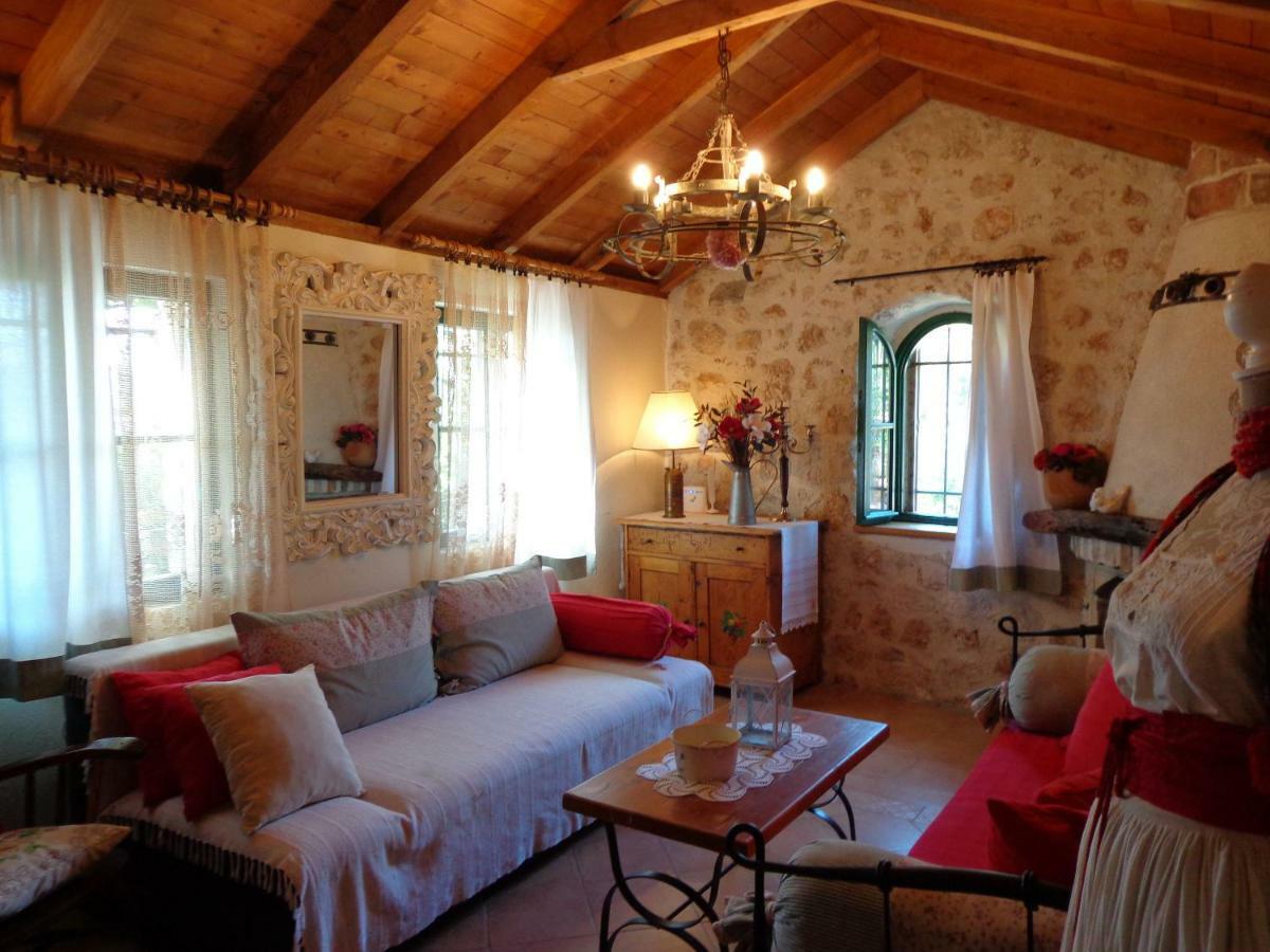 Вилла House Dobrila Игране Экстерьер фото